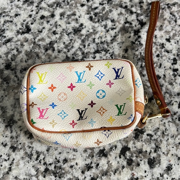 Louis Vuitton Wapity pouch - Picture 1 of 9